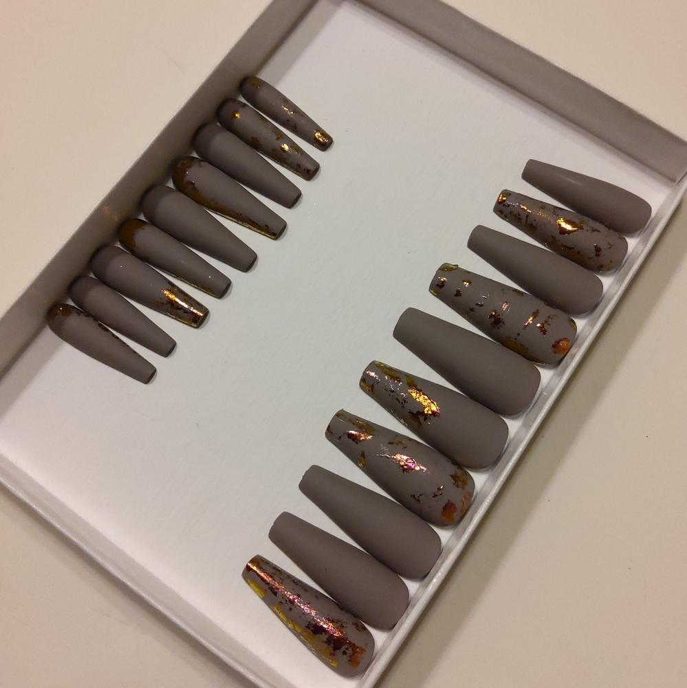 NOVA NAILS | "BENTLEY" MATTE LONG COFFIN
